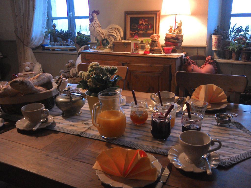 Au Bon Gre D'Hugoline Bed and Breakfast Blanzac  Εξωτερικό φωτογραφία
