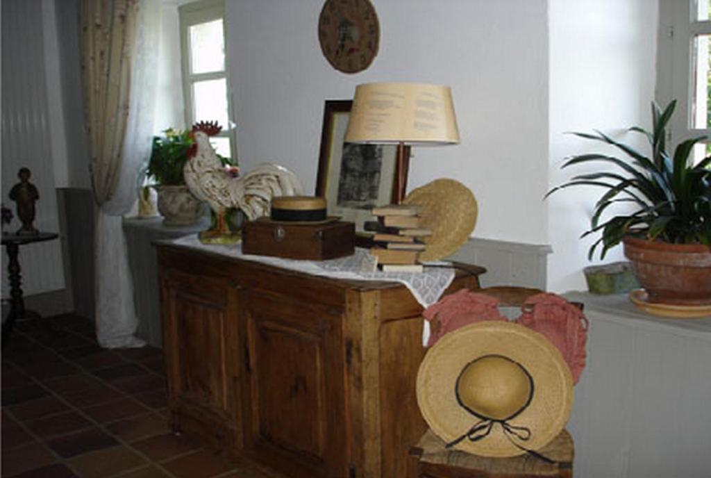 Au Bon Gre D'Hugoline Bed and Breakfast Blanzac  Εξωτερικό φωτογραφία